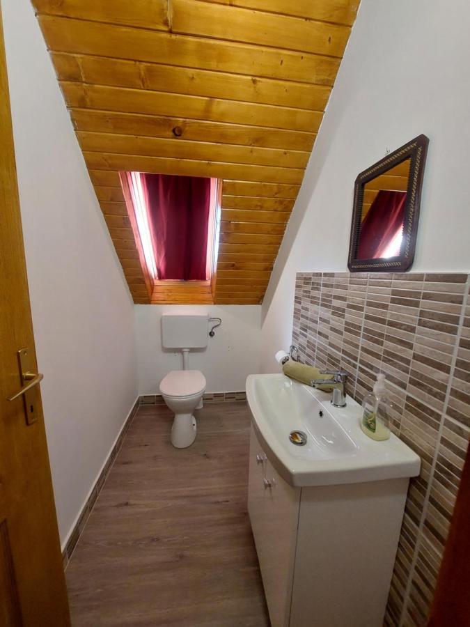 Orban Nyaralohaz Villa Kovagoors Exterior foto