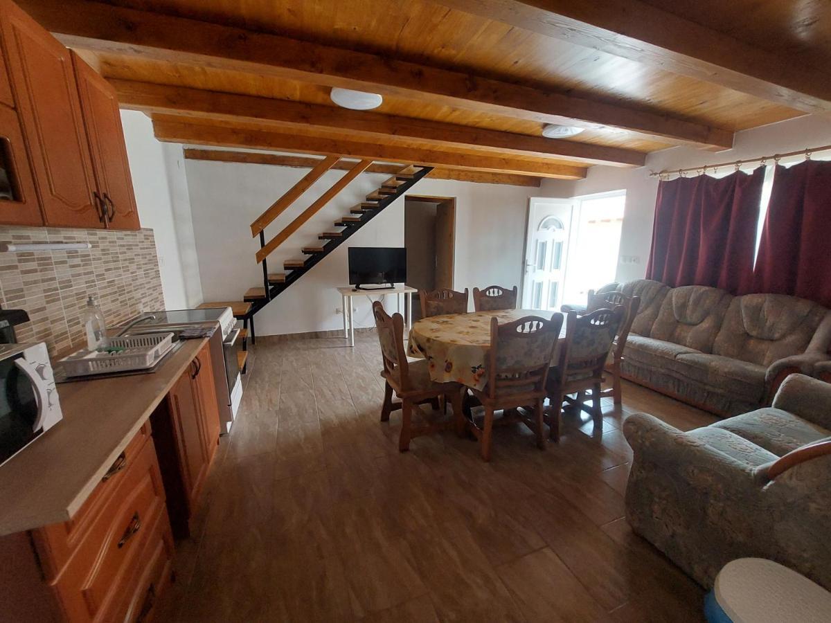 Orban Nyaralohaz Villa Kovagoors Exterior foto